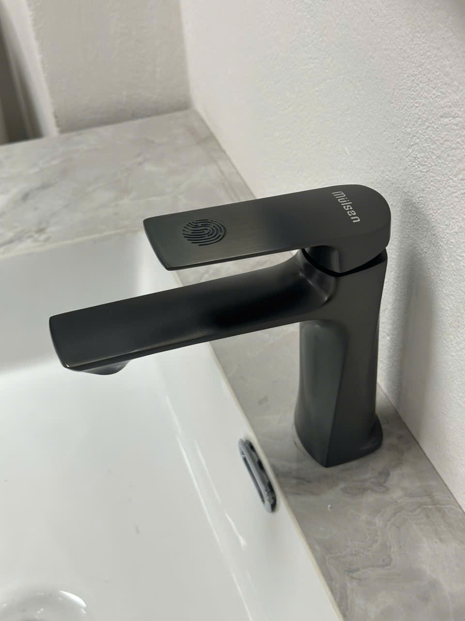 webmau16.com-z5929977325285_7bf5e346e06f88e9996bf9809b04a038